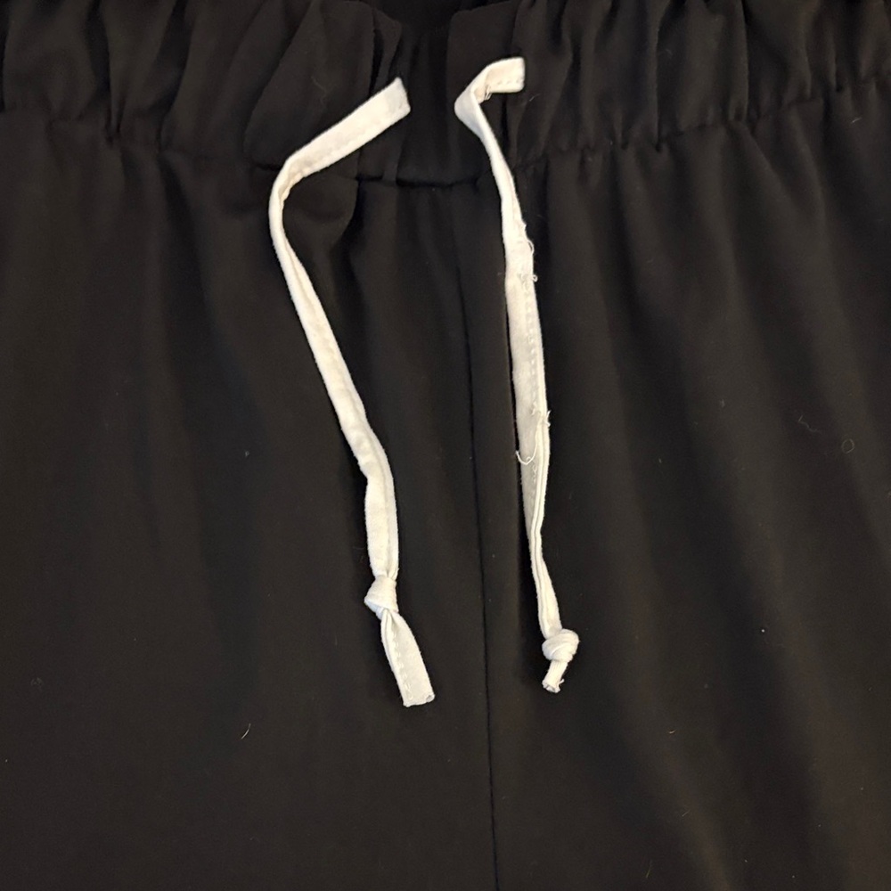 Classic Black Pajama Set with White Piping-M - Picture 13 of 13